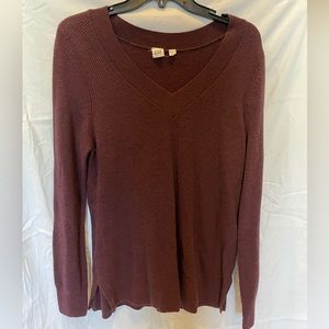 Gap Burgundy Textured Sweater